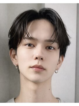 ポーチバイハニー オモテサンドウ(PORCH by HONEY omotesando) 横浜/フェザーパーマ/センターパート/曲がる縮毛矯正/韓国