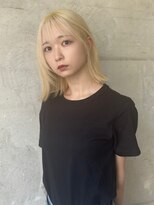 スール(seul)&nbsp;抜きっぱなしブリーチ×顔まわりレイヤーボブ