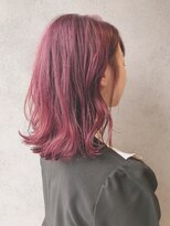 ヘアサロンM 新宿&nbsp;切りっぱなし×チェリーピンク