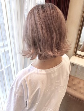 シェリア(Shelia) ピンクベージュ_外ハネボブ 【Shelia町田】