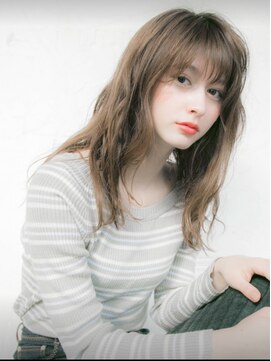 ルティア(Lutia) 大人かわいいフリンジウェーブ