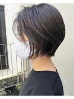 フォンズ(FONS)&nbsp;スリークショート 耳掛けショート 乾かすだけ ダークグレージュ