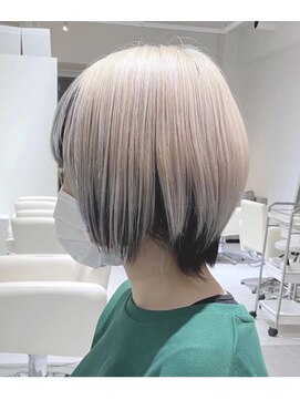 ターン ヘアー(TAAN HAIR) ホワイトカラー