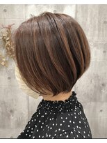 ビスポーク(BESPOKE)&nbsp;大人ショートハイライトグラボブ小顔ココアブラウン