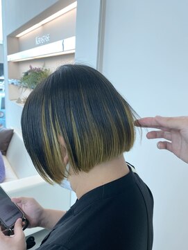 カッツ 駅家店(CUT S) イエローアンブレラ