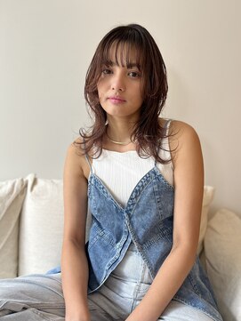 ルーイ(LOUIE) ○柔らかブラウン×レイヤーカット○