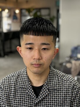 ヘアーラボ 樟葉(Hair Labo) クロップ スキンフェード 樟葉