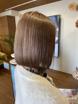 ソレイユ シンサカエ(SOLEIL SHINSAKAE) 切りっぱなしボブ/ミルクティーベージュ