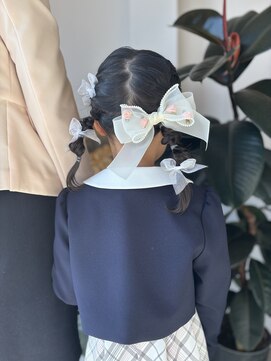 シーソー(SEA SAW) キッズヘアアレンジ/卒園式ヘア/入学式ヘア/キッズヘアセット