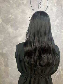 バッカ 横浜桜木町店(BACCA) 黒髪じゃない、暗髪ブルーグレー