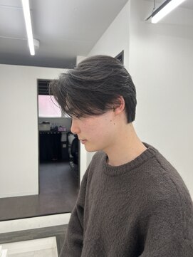 ステージ(STAGE) ダウンパーマ　ニュアンスパーマ　センターパート