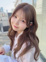 カシュカシュ 表参道(cache cache)&nbsp;ブリーチオンカラー/ヘーゼルベージュ/シースルーぱっつん前髪