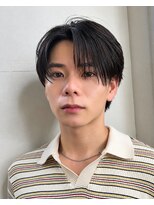 ポーチバイハニー オモテサンドウ(PORCH by HONEY omotesando)&nbsp;シースルーセンターパートフェザーパーマコンマバンク韓国