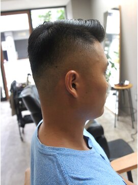 バーバーショップボヤージュ(BARBER SHOP VOYAGE) スキンフェード20s