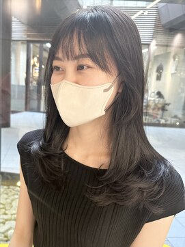 シティ(CITY) レイヤーカット×グレージュカラー　【CHICA】