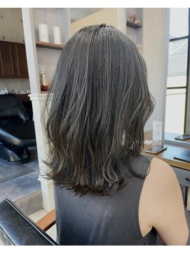 ザ シー 海老名(The C) 赤み消しサファイアグレージュ◎20代30代40代♪大人可愛い