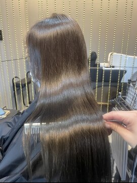 ビビ(VIVI) 髪質改善/高濃度トリートメント/艶カラー