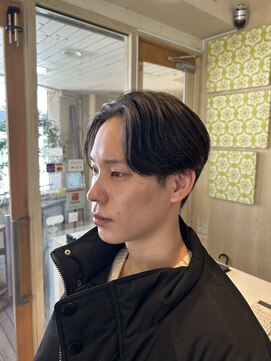 フィーネ 八戸(Fi-Ne) 【メンズ】ナチュラルセンターパート