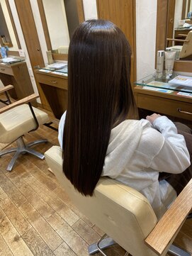 エクリ 麻布十番(equri) 艶髪ストレートロング