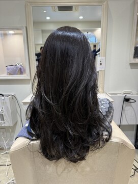 エイミーバイアフロートザガーデン 浦和店(amie by afloat the garden) ハイレイヤーで動きのある透明感カラー