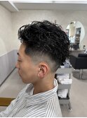 スキンフェード×パーマ