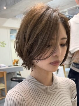 ラフ 新宿(Laff) 似合わせカット20代30代40代50代くびれショート丸みショートボブ