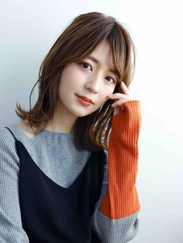 ヘアケアカルネ(HAIR CARE CARUNE)の写真/白髪染めでもオシャレを楽しめる！スロウカラーなら明るい色もしっかり染まる◎髪に艶を与え若々しい印象に