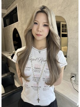 髪屋 紬 韓国風ヘア    レイヤーカット