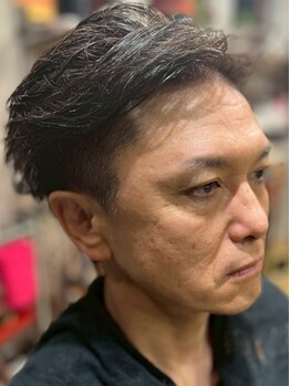ドライバーズ ボブ(DRiVER’S BOB)の写真/プライベートな空間で自宅での再現性も高いONもOFFもキマるスタイルをお届けします!【メンズカット￥4600】