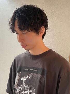 タテ 北浜天満橋店(Tate) シャドウパーマ/センターパート/メンズスタイル