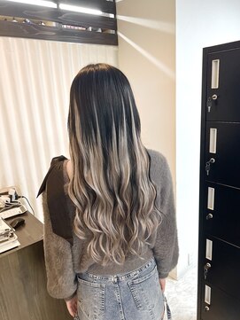 エクステでバレイヤージュ風デザイン