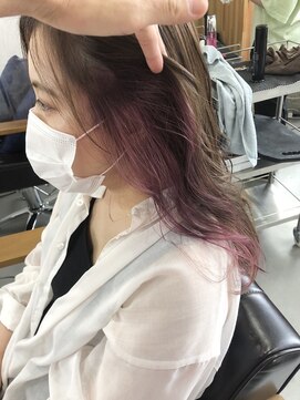 ラックセカンドスペース(LUCK 2nd SPACE) インナーカラー/ピンク/八千代台/勝田台/ブリーチ/ケアブリーチ