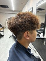 シーク 千葉中央駅(SEEK)&nbsp;MEN’S HAIR/サーフカール/刈り上げセンターパート/千葉駅