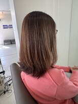 プレマ(Prema)&nbsp;白髪ぼかしハイライト×くびれヘア