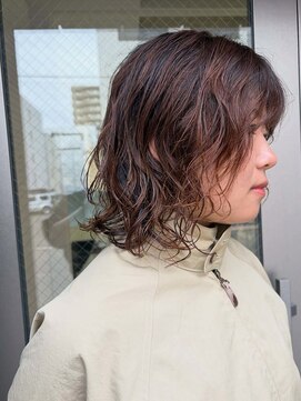 テンション(tension) レイヤーカットスパイラルパーマ髪質改善札幌駅大通バスセンター