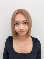 ロサ ファイブヘアー(Rosa..5Hair)&nbsp;ホワイトベージュ×裾ベージュボブスタイル