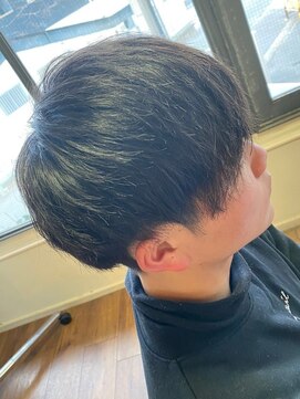 ロカ バイ ティアトロ ヘア サロン(ROCA by teatro hair salon) メンズカット マッシュショート ツーブロック 刈り上げ