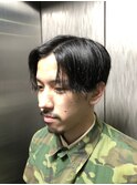 モードなセンターパート