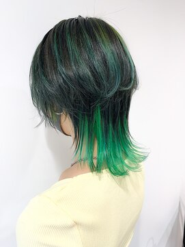 ヘアーワークス ヘルム 渋谷店(HAIR WORKS HELM) [HELM渋谷]GREEN×ウルフ