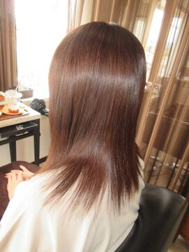 コア フィール ア デイ(COIFFURE A DAY) 【M3D】ストレートロング