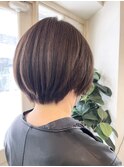 白髪ぼかしハイライトオリージュ系カラーショートボブ梅ヶ丘