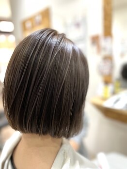 ナチュラルプラス 清水町店(natural+)の写真/春らしいカラーでより魅力的に♪白髪ぼかしは従来の白髪染めとは違った【明るい透明感×上品な】髪色へ＊