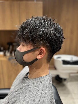 フー 北浦和(Huu) men'ssalon Huuスタイル2ブロツイストスパイラルパーマ