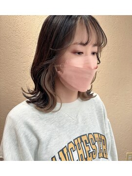 セレスト なんば店(CELESTE) くびれミディアムにヘムライト