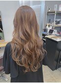 グレーベージュ