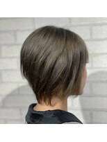 ビスイル 秋葉原店(Vis ill)&nbsp;シルキーベージュくびレイヤーエモージュデザインカラー透明感