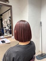 コワファーストナガサキシャンプーボーイ(COIFF1RST NAGASAKI SHAMPOO BOY)&nbsp;まるみボブ ショートボブ ダブルカラー 長崎浜の町