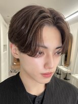 リッカ(LICCA)&nbsp;【LICCA NOE】韓国風センターパート×ニュアンスパーマ
