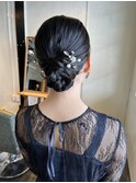 お呼ばれヘアアレンジ大人かわいい×タイトロープシニヨン