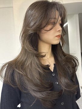 バベル アット フルリール 甲子園口(BABEL at fleurir) レイヤーカット/ハッシュカット/グレージュ/バタフライレイヤー